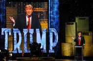 Donald J. Trump는 2011년 Comedy Central 로스트에서 자신의 가상 펜트하우스 크기를 두 배로 늘리기 위해 개그 문구를 편집했습니다.
