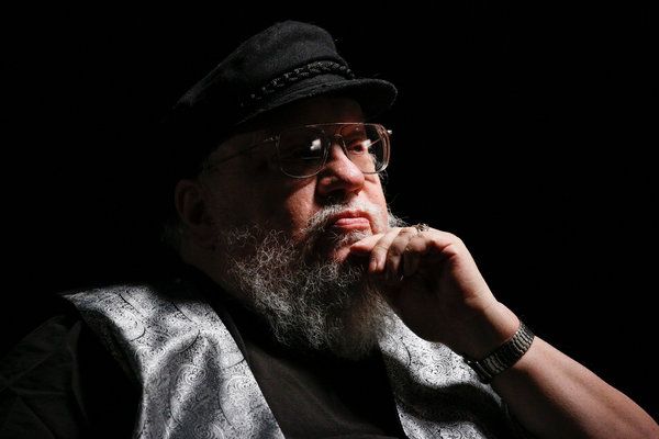 Novela Georgea R. R. Martina iz leta 1980 Nightflyers je bila prilagojena v novo serijo, ki se začne v nedeljo na Syfy.