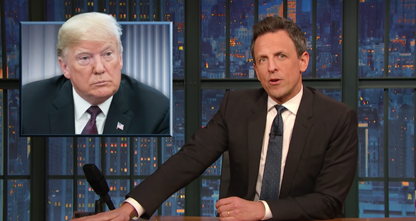 Normalnie zastanawiałbym się, czy nie wiesz, jak to przeliterować, czy po prostu popełniłeś literówkę, powiedział Seth Meyers. Ale ten jest tak zły, myślę, że to jedno i drugie.